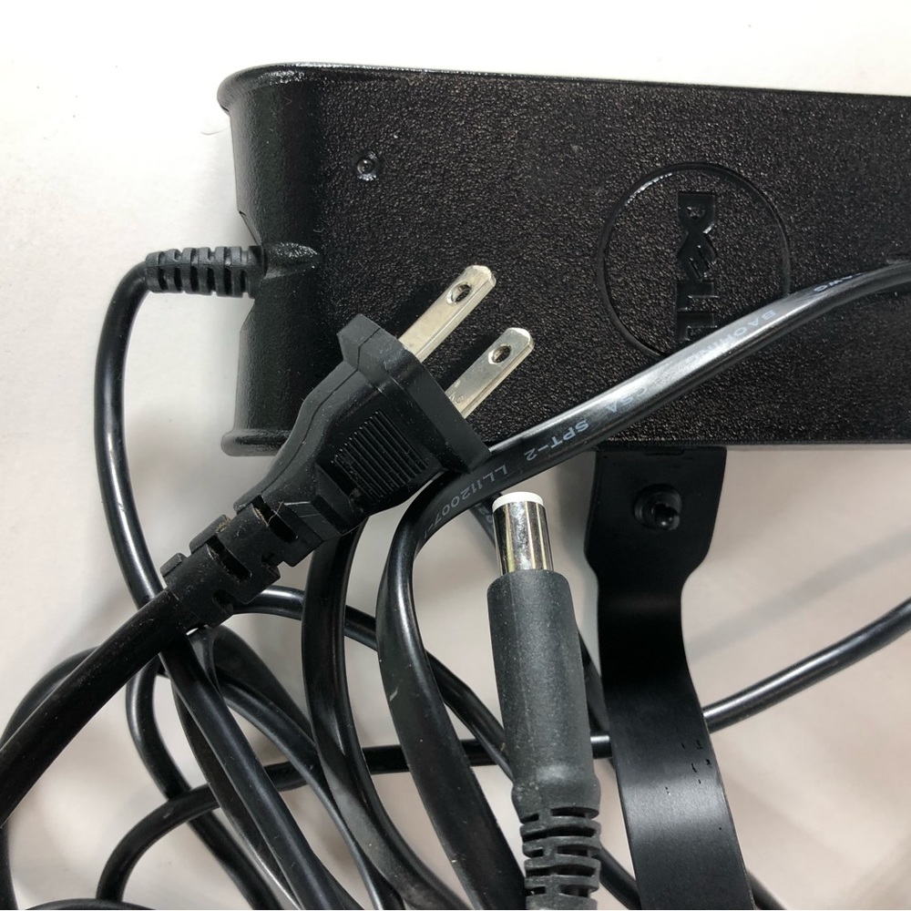 Dell AC Adapter - Picture 4 of 4
